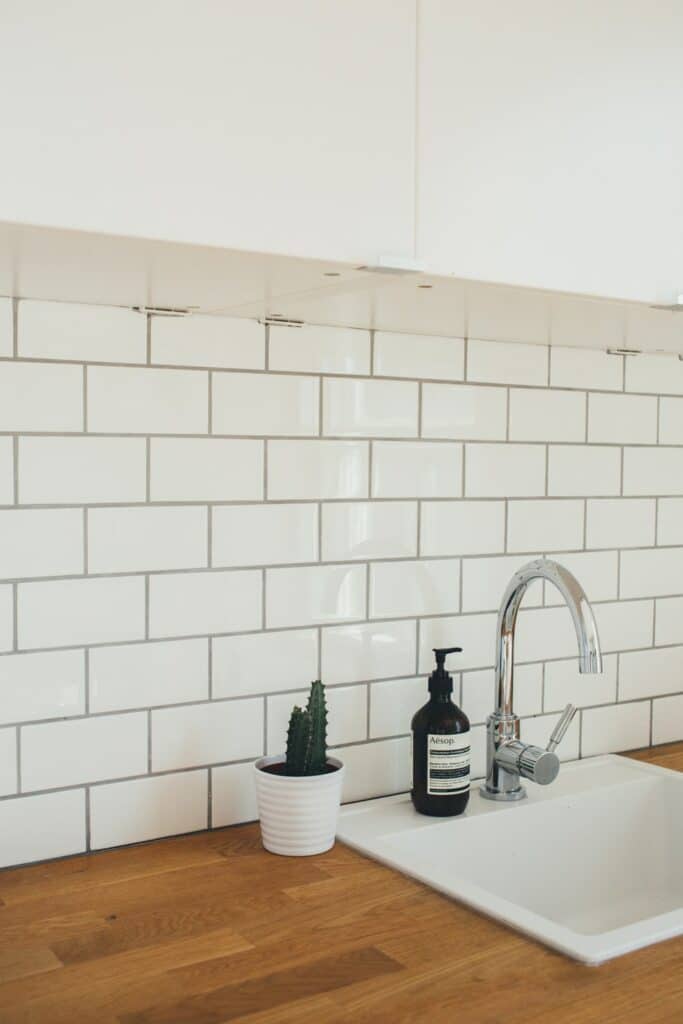 1/8 Vs 1/16 Grout Line