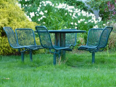 Why are Aluminum Lawn Chairs so Expensive?