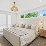 How to Clean Mattress without a Vacuum
