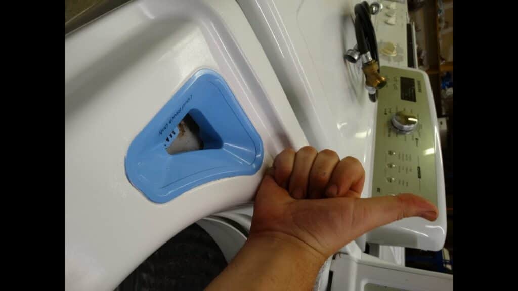 Can you Put Fabric Softener in the Bleach Dispenser?