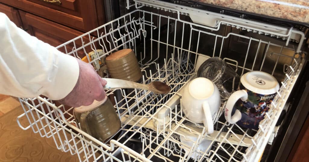 Can you Put Wooden Spoons in the Dishwasher?