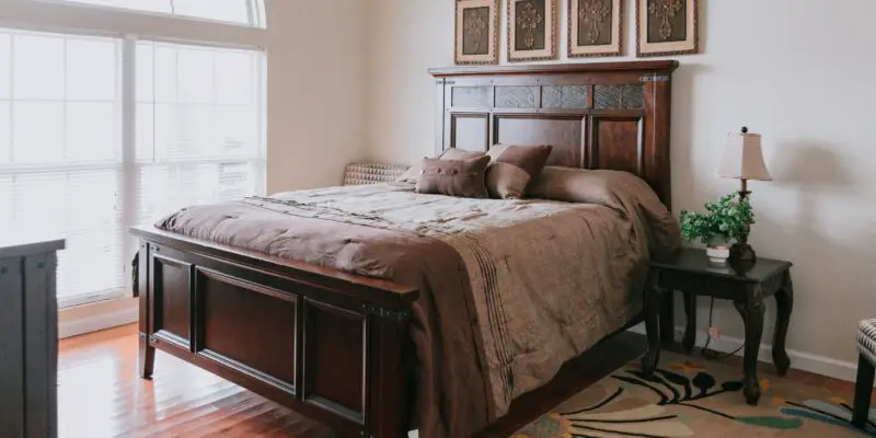 Wooden Bed Frame With No S, How To Remove A Bed Frame