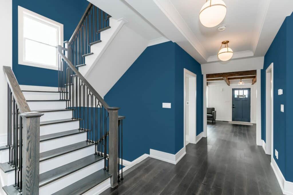 PPG Vs Sherwin Williams