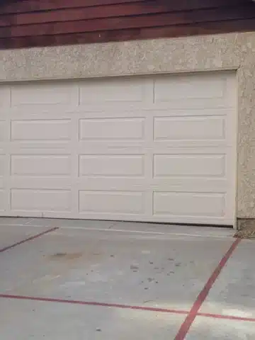 How to Cool a Garage Without Windows