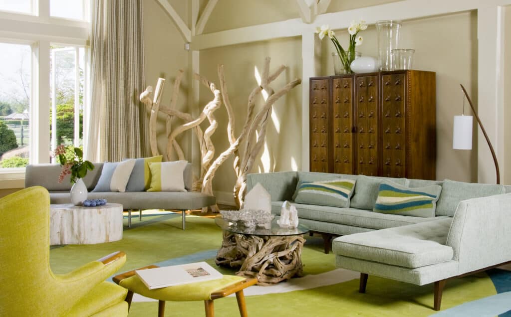 Beach-Themed Living Room On a Budget
