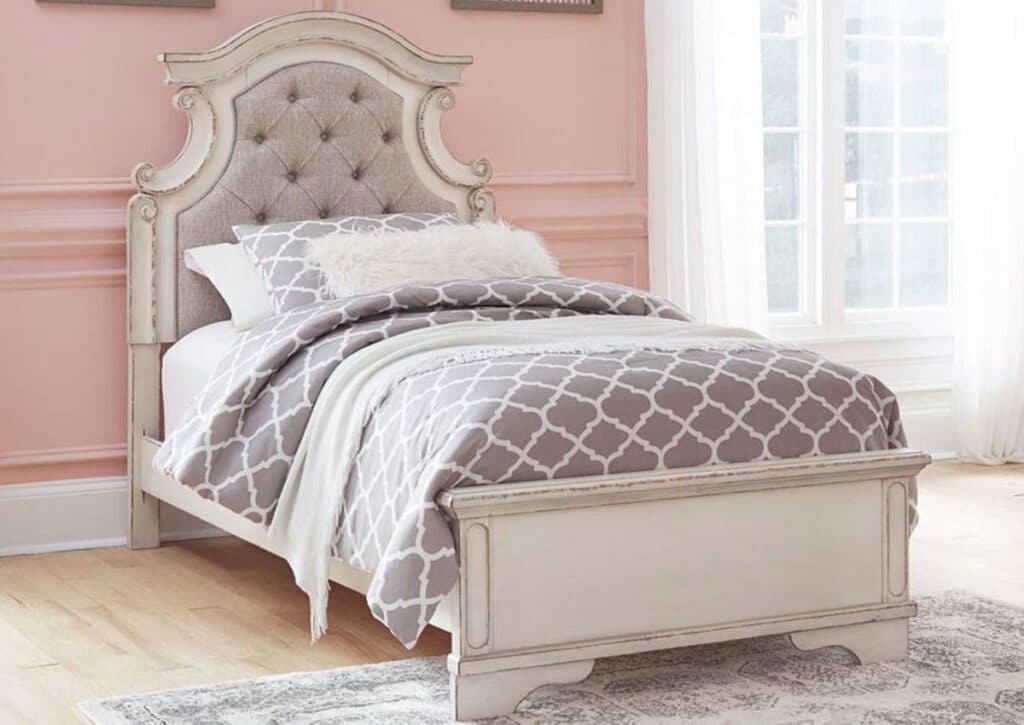 Will Full Sheets Fit a Twin Bed
