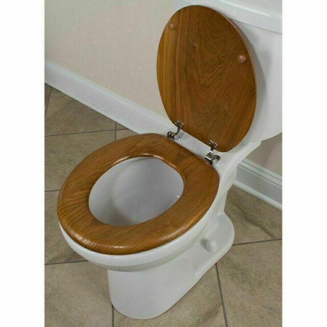 Wood Toilet Seat vs Plastic