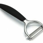 Types of Vegetable Peelers
