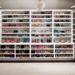 Closet drawer units